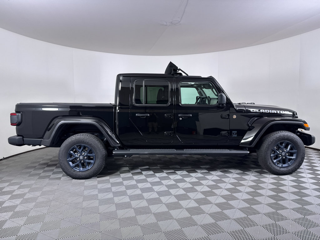 New 2026 Jeep Gladiator Sport AWD/4WD image 16