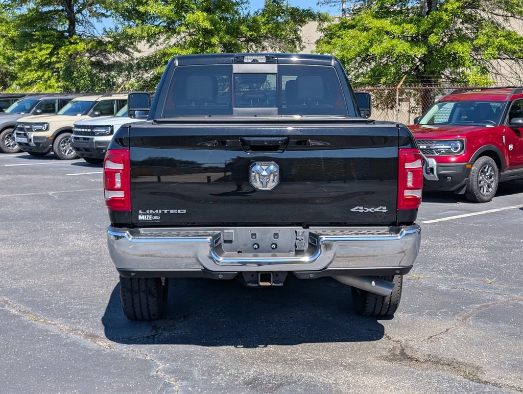 Used 2024 RAM 3500 Limited AWD/4WD image 8