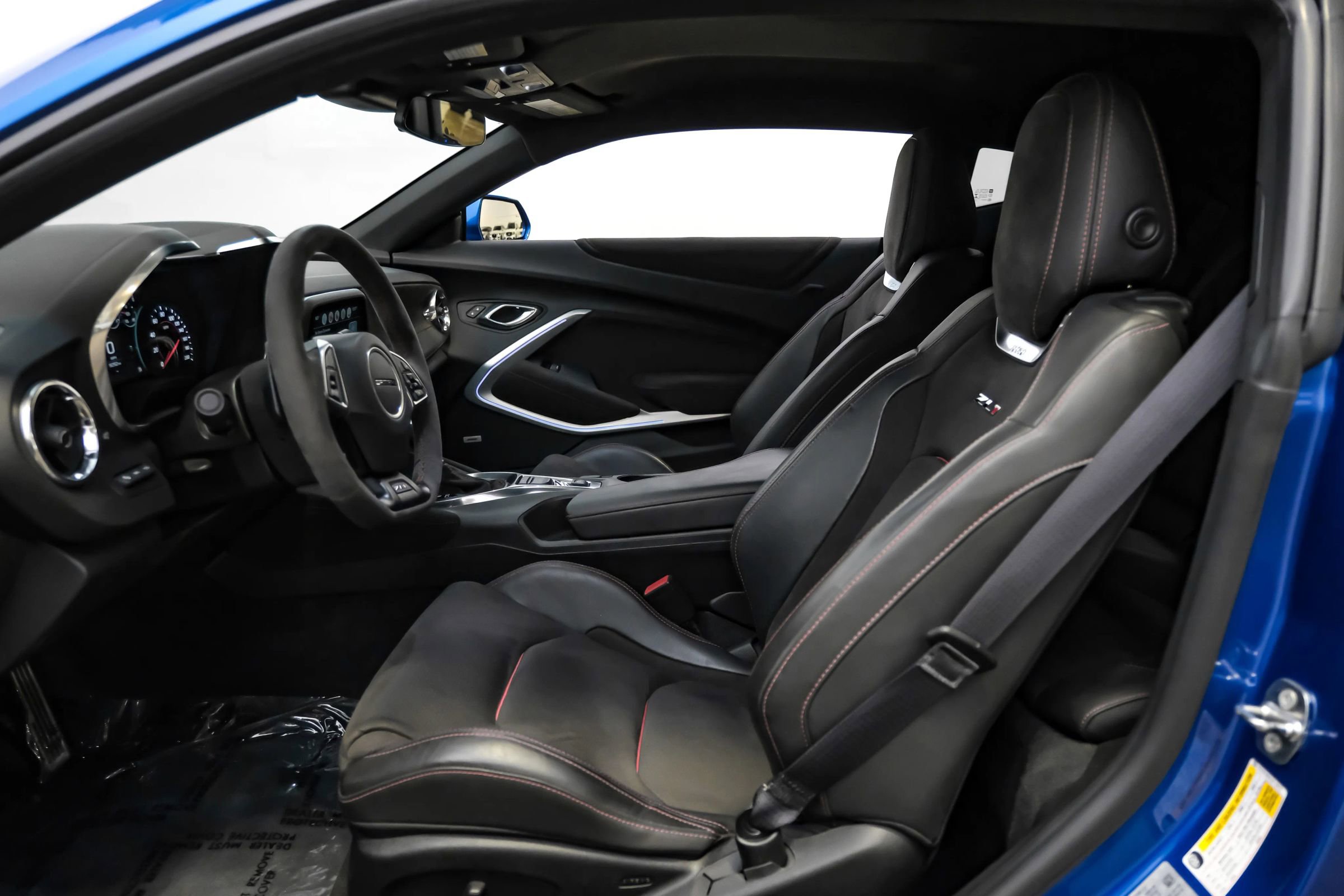 Used 2018 Chevrolet Camaro ZL1 image 24