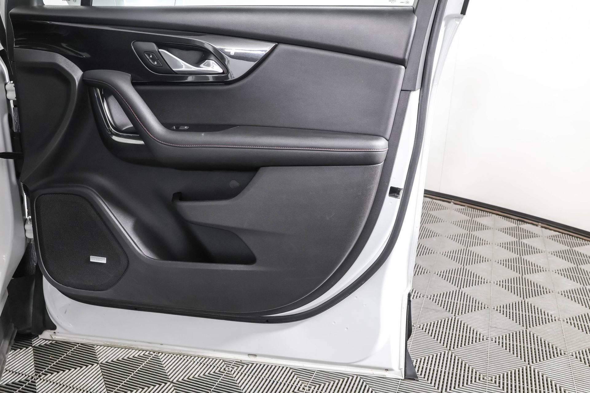 Used 2019 Chevrolet Blazer RS image 52