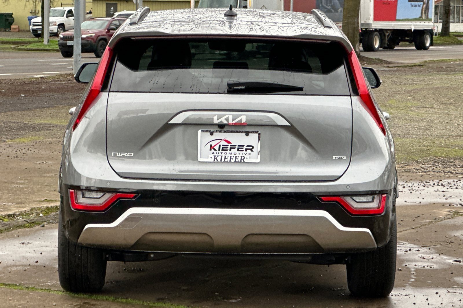 New 2025 Kia Niro SX Touring image 4