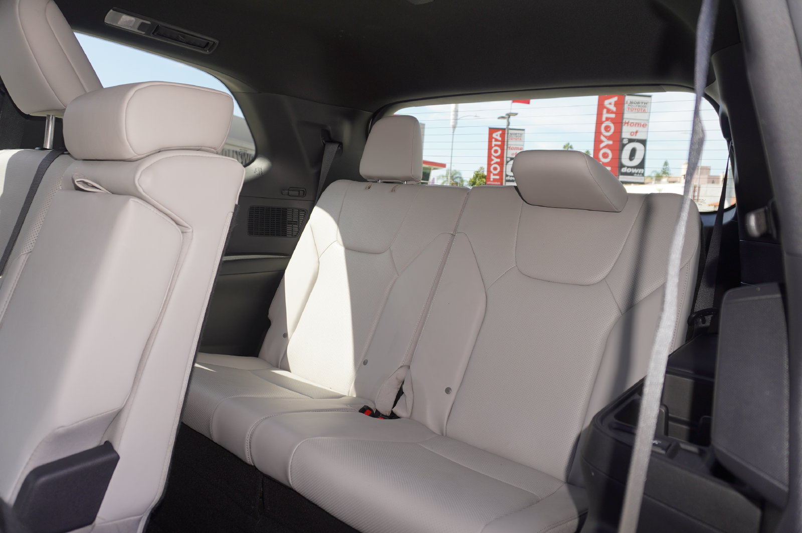 Used 2025 Lexus TX 350 FWD w/ Technology Package image 11