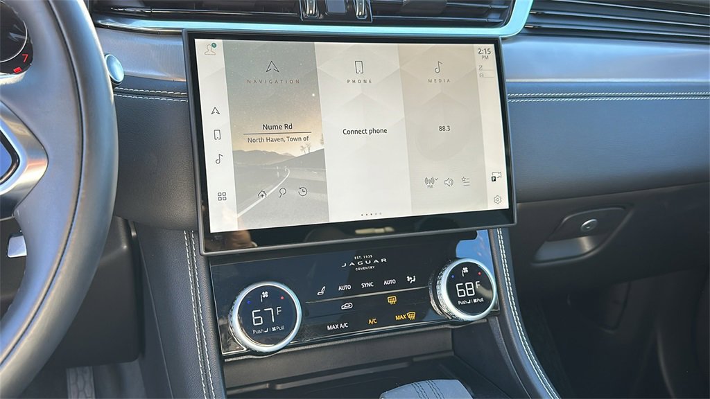 Certified 2025 Jaguar F-PACE R-Dynamic S image 15