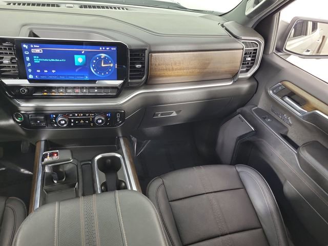 Used 2023 Chevrolet Silverado 1500 High Country w/ High Country Premium Package image 17