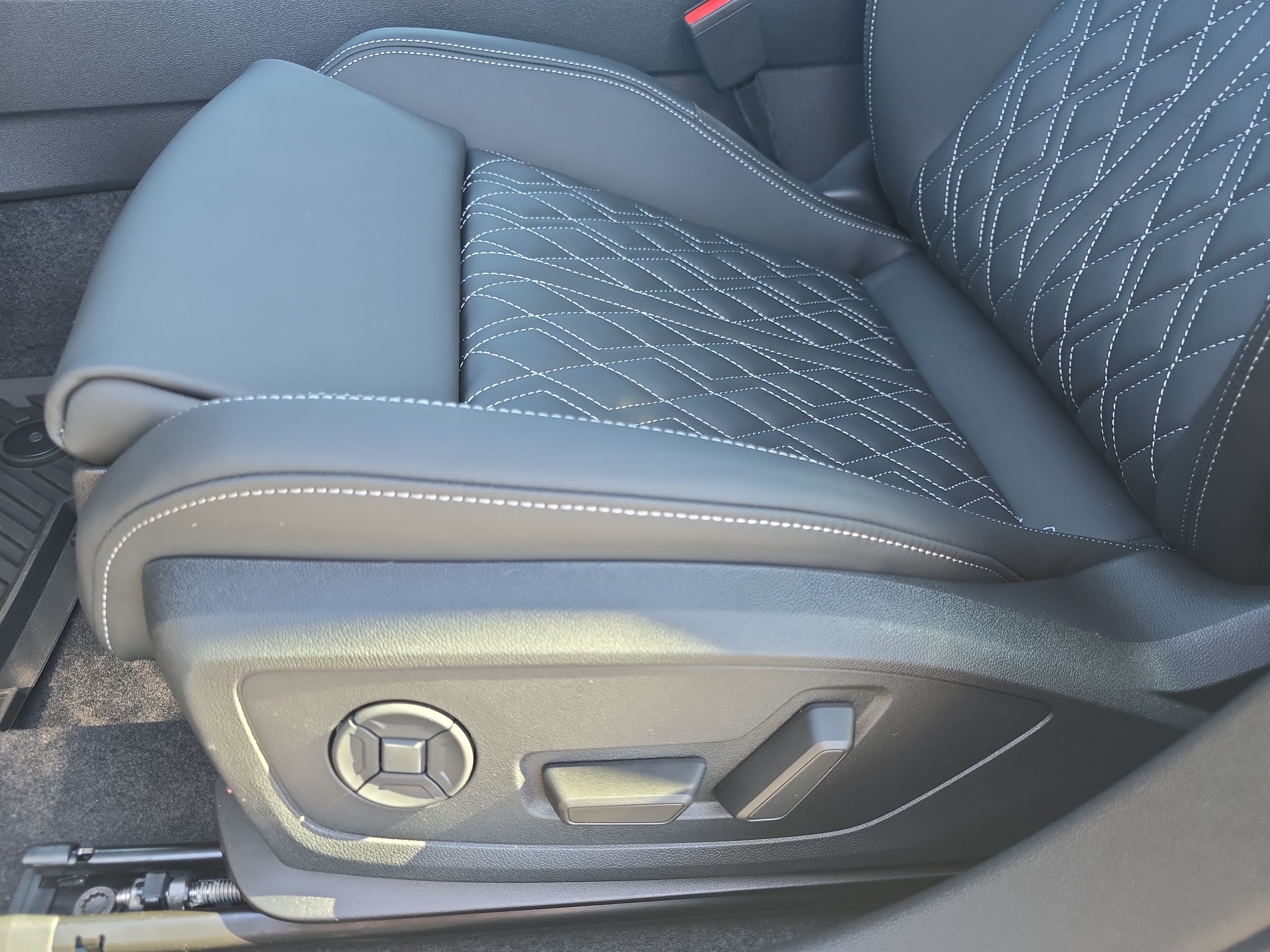 New 2026 Audi S3 Premium AWD/4WD image 28