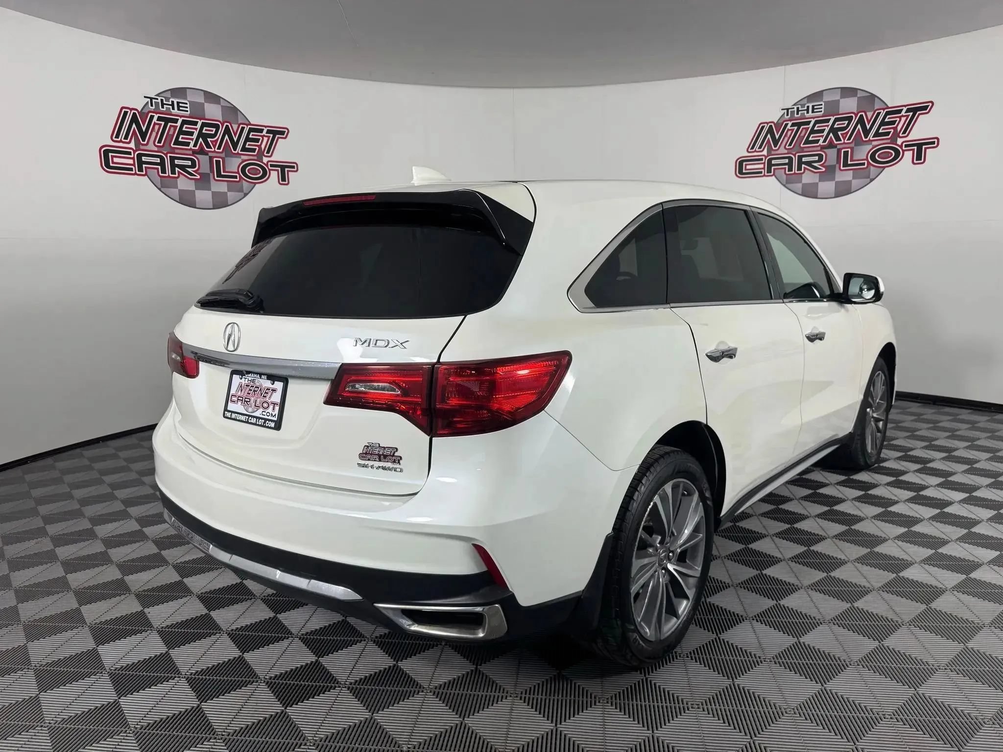 Used 2017 Acura MDX w/ Technology Package AWD/4WD image 7