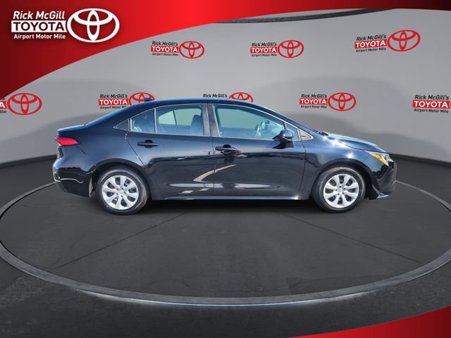 Used 2024 Toyota Corolla LE FWD image 9