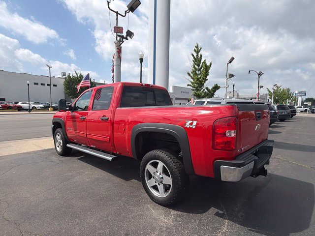 Used 2014 Chevrolet Silverado 2500 LT w/ Interior Plus Package AWD/4WD image 7