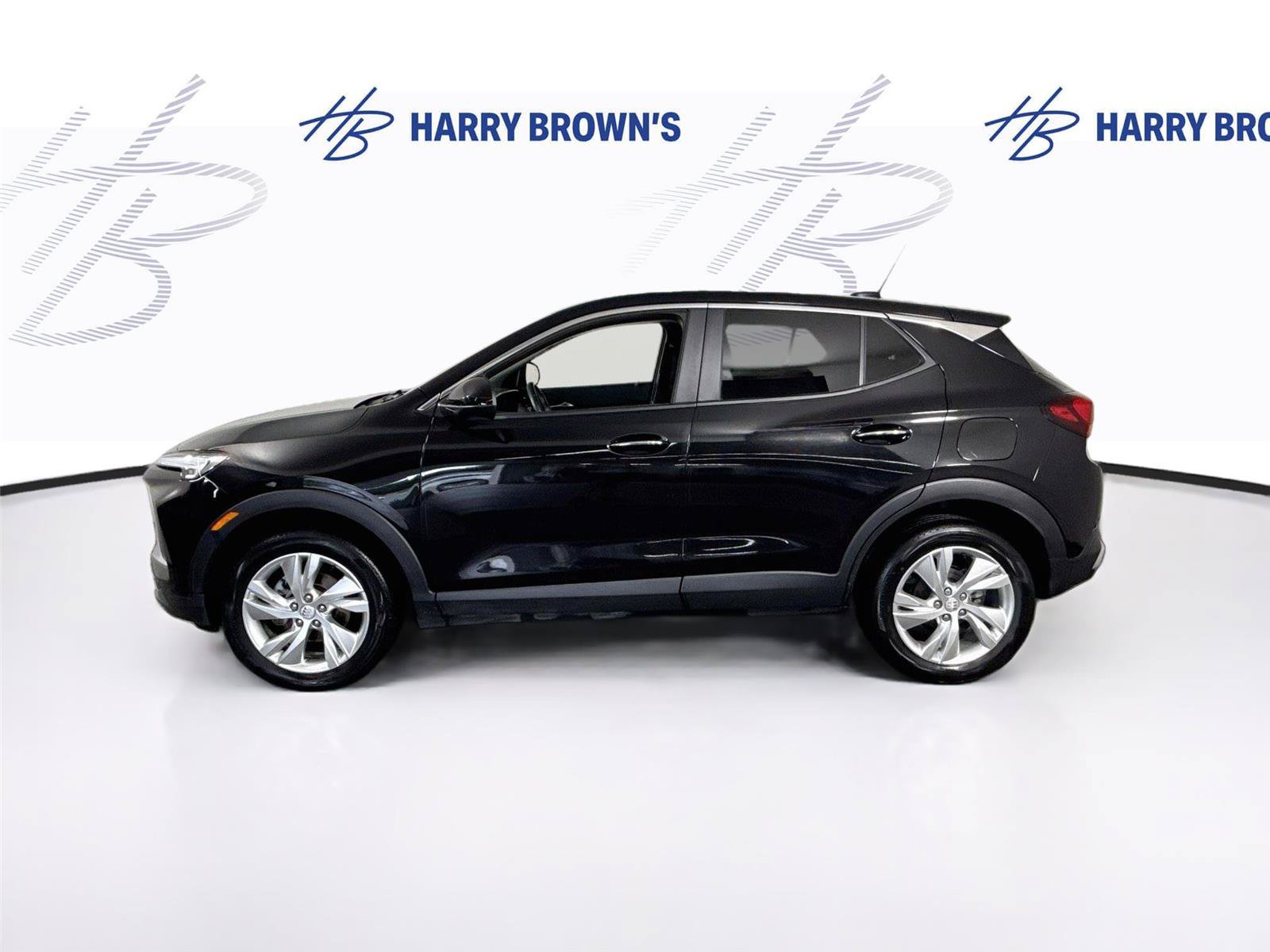 Used 2025 Buick Encore GX Preferred AWD/4WD image 25