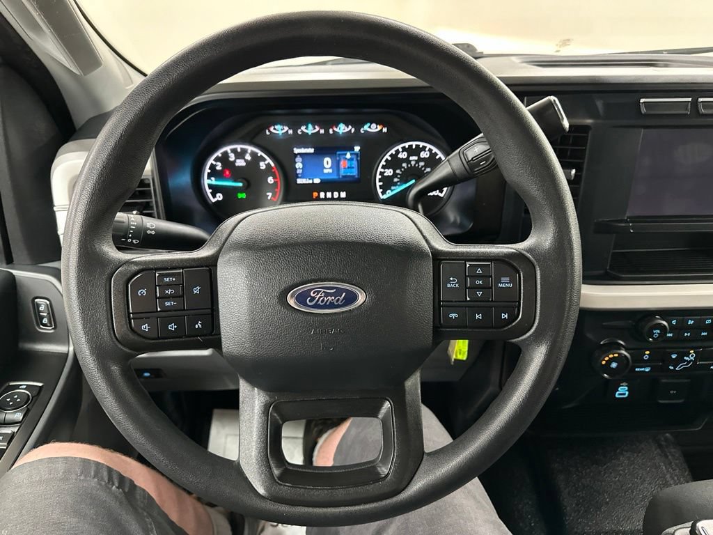 Used 2023 Ford F250 XLT w/ Snow Plow/Camper Package AWD/4WD image 41
