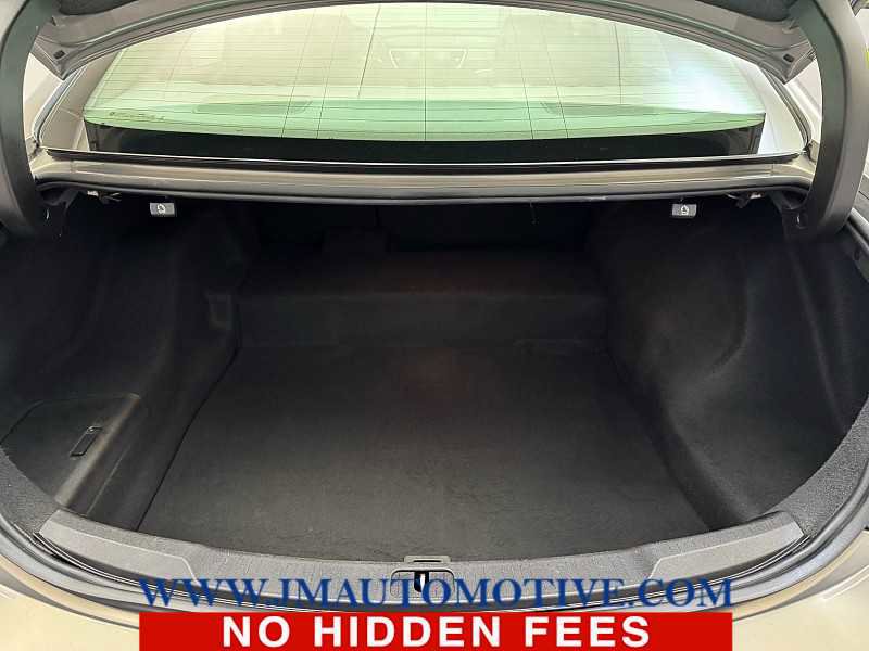 Used 2019 Buick LaCrosse Essence w/ Sights and Sounds Package image 16