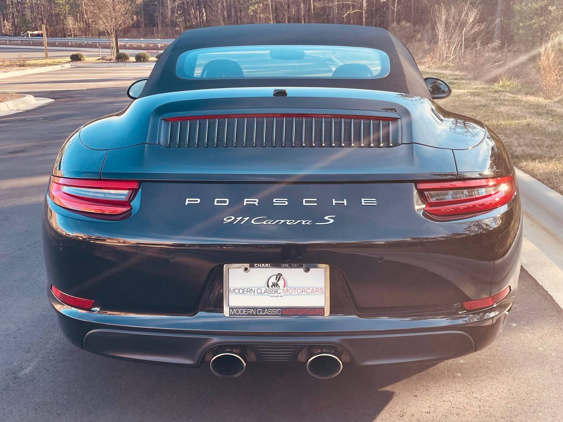 Used 2019 Porsche 911 Carrera S image 20