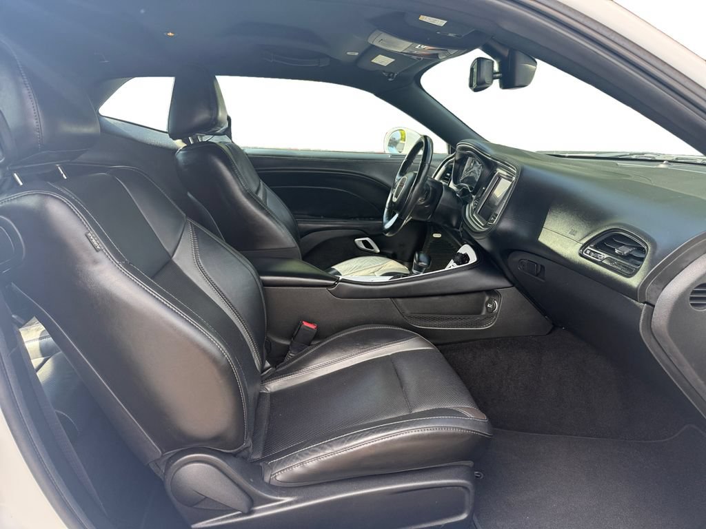 Used 2021 Dodge Challenger SXT w/ Plus Package RWD image 15