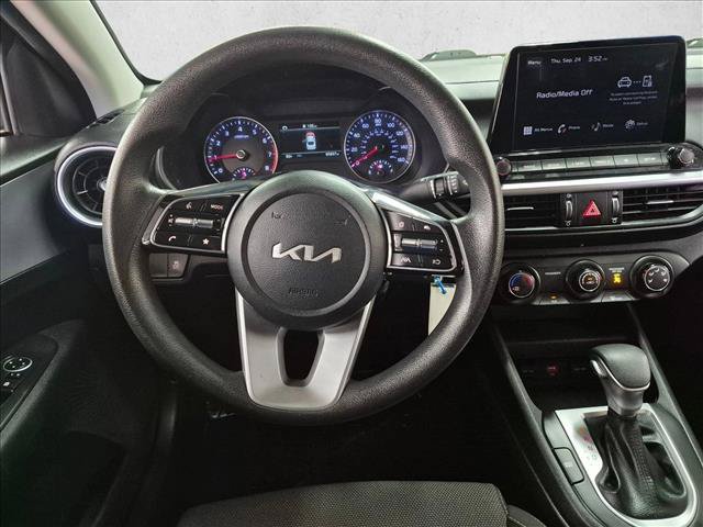 Used 2023 Kia Forte LXS FWD image 13