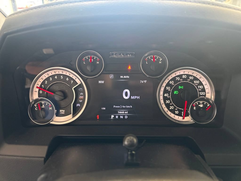 Used 2014 RAM 3500 Laramie w/ Black Appearance Group AWD/4WD image 3
