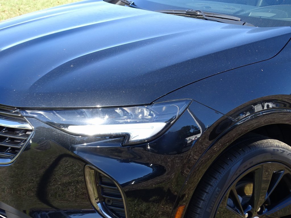 Used 2021 Buick Envision Essence w/ Technology Package I image 28