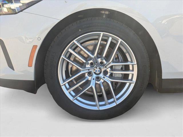 New 2025 BMW 540i xDrive w/ Premium Package image 10