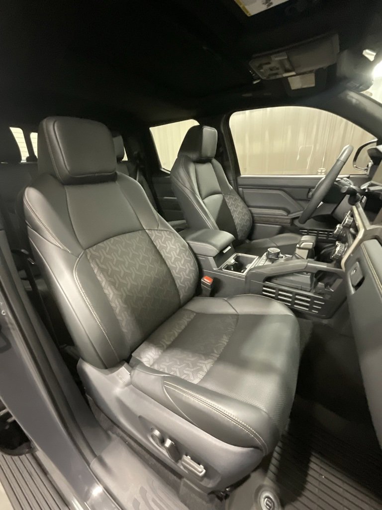 Used 2024 Toyota Tacoma Limited image 13