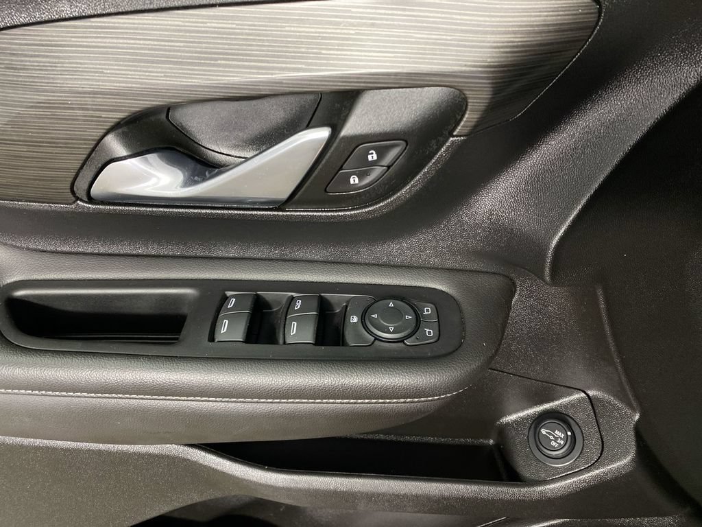 Certified 2023 GMC Terrain SLE w/ Driver Convenience Package FWD image 13