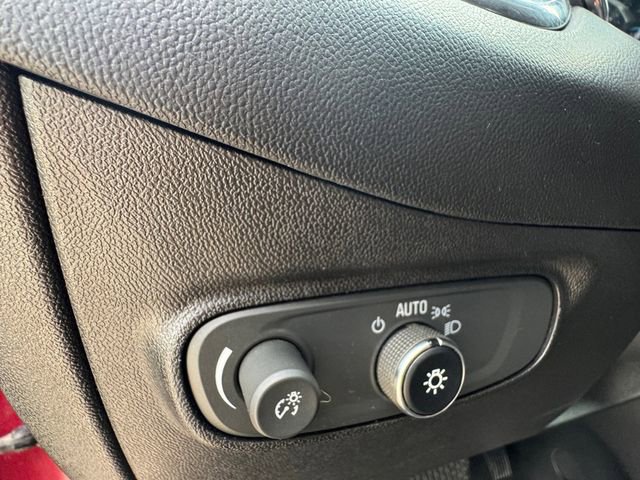 Used 2019 Chevrolet Equinox LT image 6