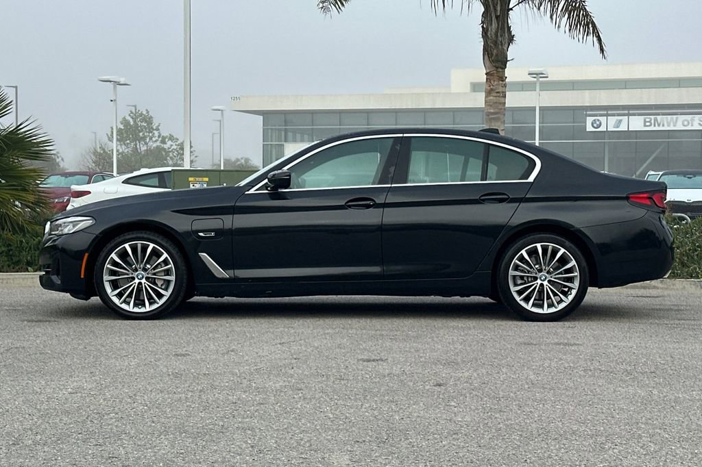 Used 2023 BMW 530e 530e iPerformance w/ Convenience Package image 6