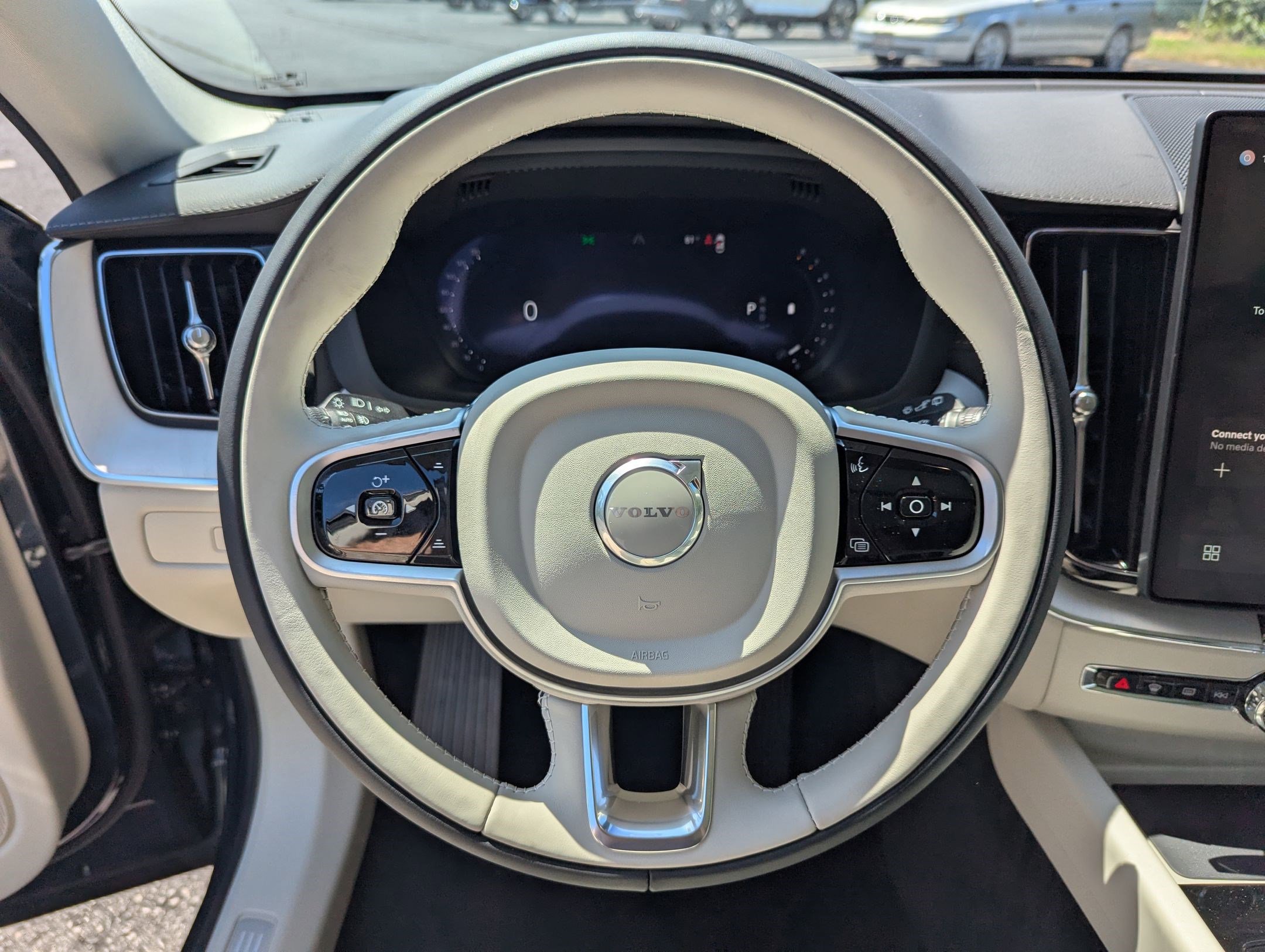 New 2026 Volvo XC60 B5 Ultra w/ Protection Package Premier image 10