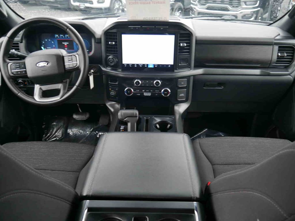 Used 2024 Ford F150 XLT w/ Bed Utility Package image 5