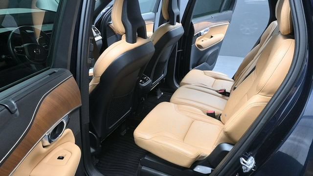Used 2017 Volvo XC90 T6 Inscription w/ Vision Package AWD/4WD image 15