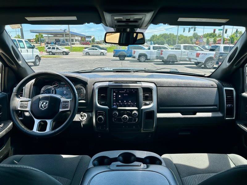 Used 2022 RAM 1500 Classic Warlock w/ Electronics Group AWD/4WD image 11
