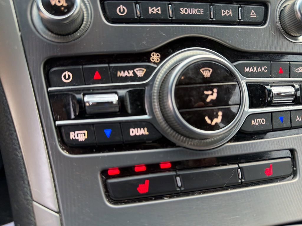 Used 2017 Lincoln MKZ Premiere image 14