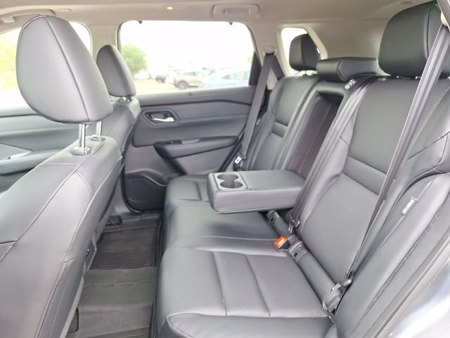 Certified 2024 Nissan Rogue SV w/ SV Premium Package FWD image 26