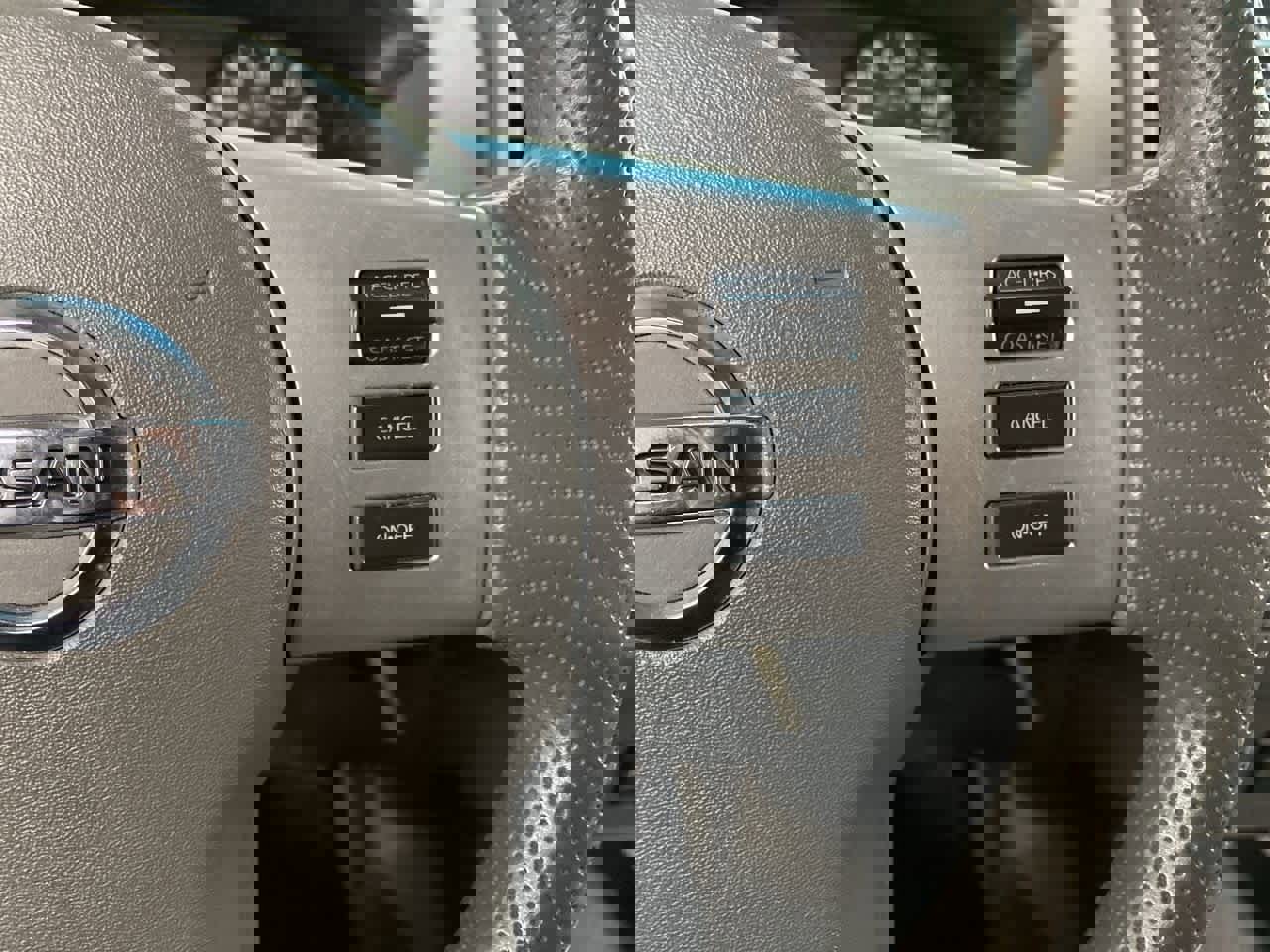 Used 2013 Nissan Frontier SV w/ SV Value Truck Pkg image 23