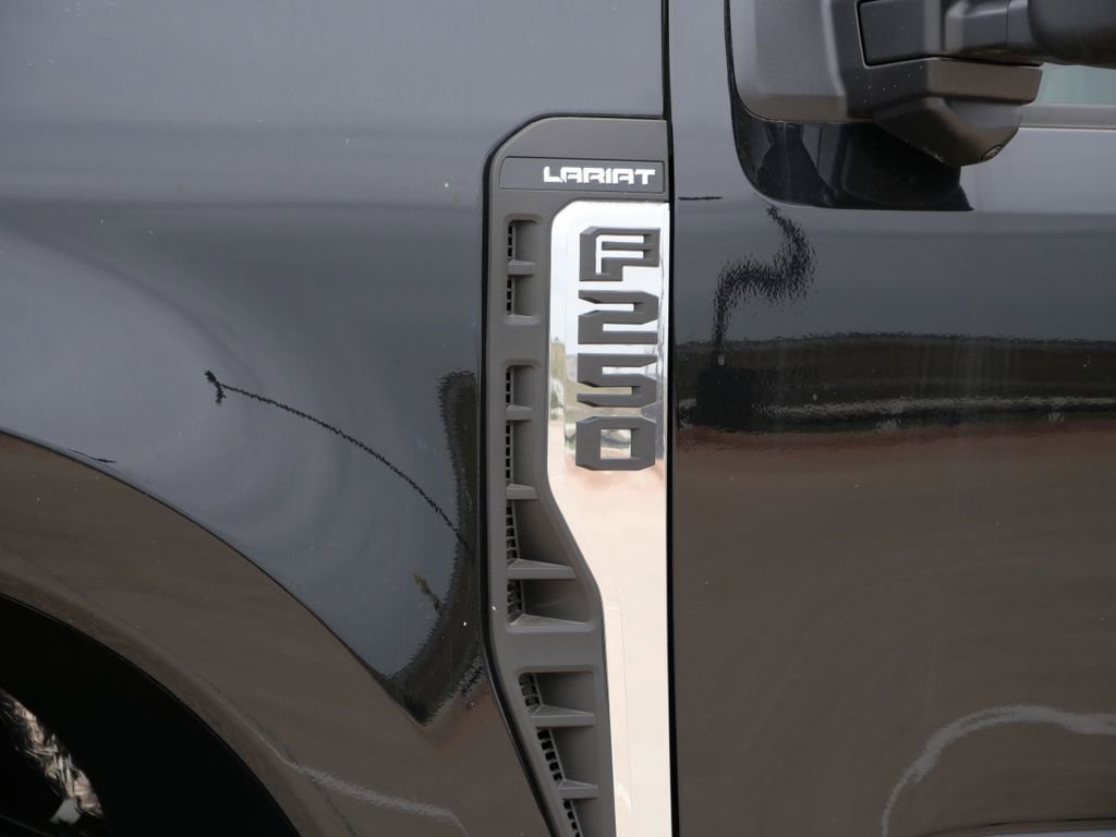 New 2026 Ford F250 Lariat image 12