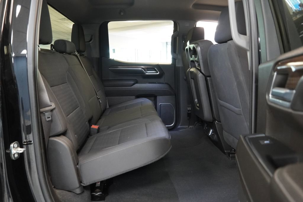 Certified 2023 Chevrolet Silverado 1500 LT AWD/4WD image 28