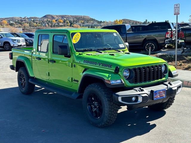Used 2025 Jeep Gladiator Sport image 9