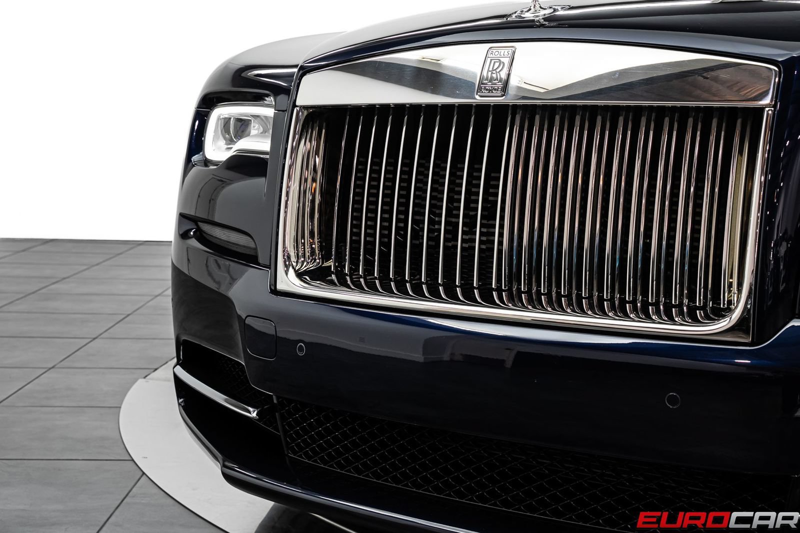 Used 2017 Rolls-Royce Dawn RWD image 14
