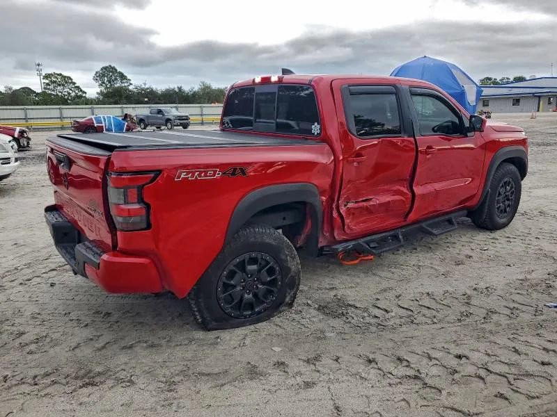 Used 2022 Nissan Frontier PRO-4X w/ Pro-4X Premium Package image 3