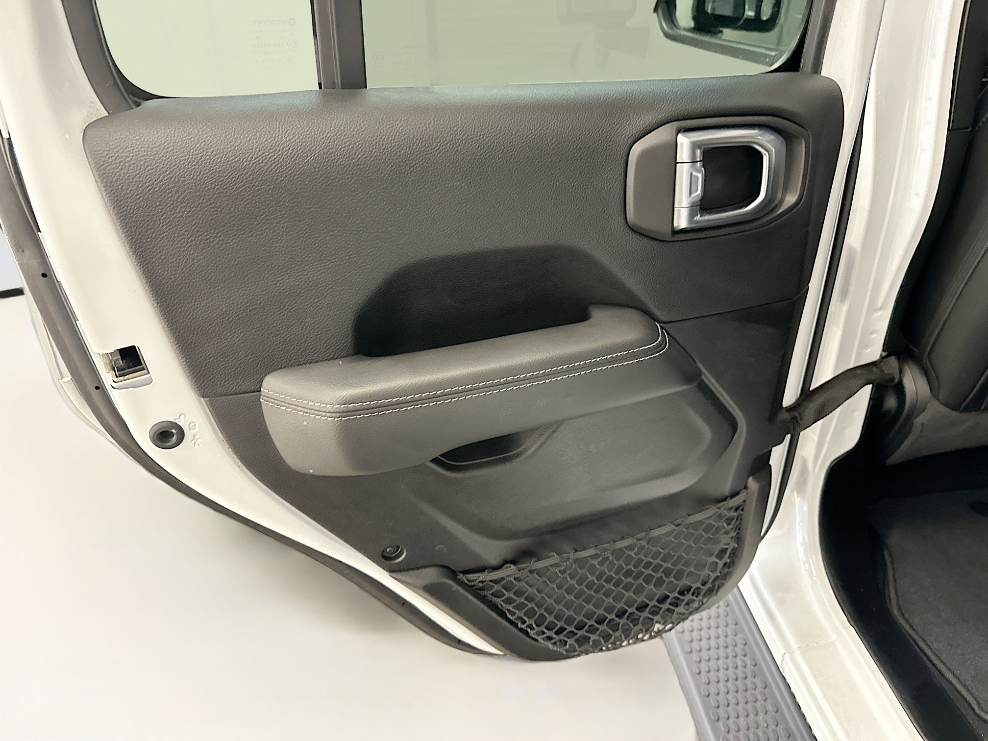 Used 2023 Jeep Wrangler Sahara w/ Cold Weather Group image 27