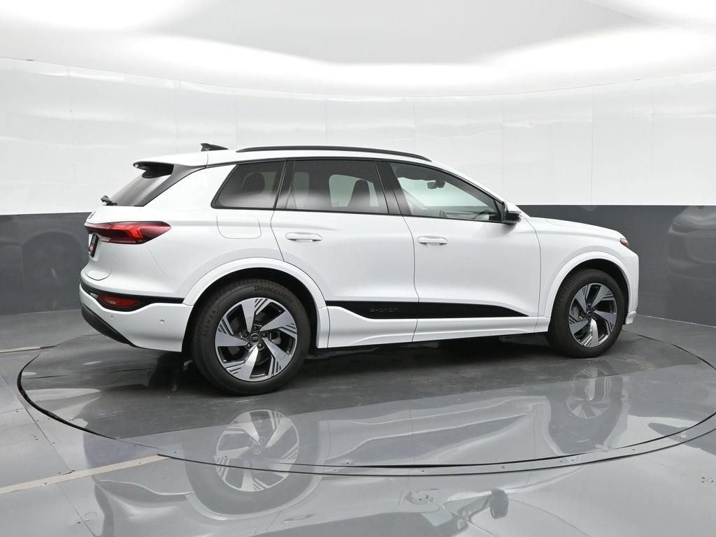 New 2025 Audi Q6 e-tron Premium Plus AWD/4WD image 4
