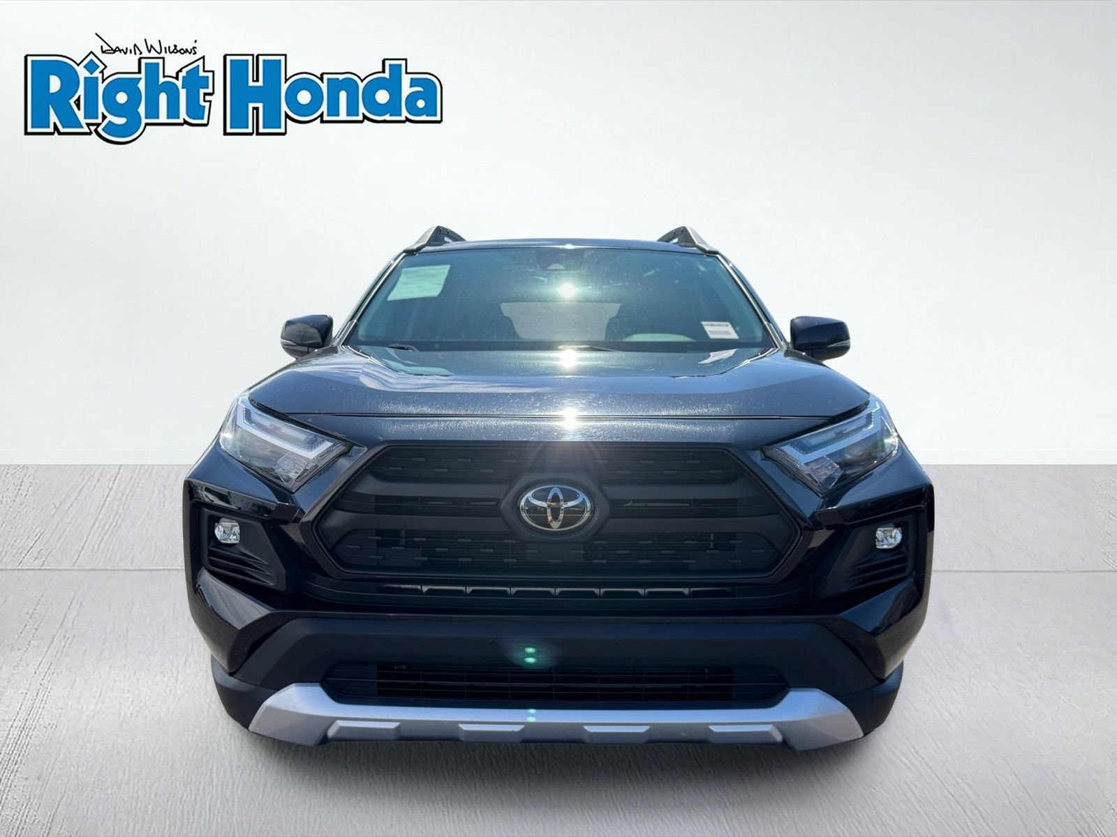 Used 2024 Toyota RAV4 Adventure AWD/4WD image 10