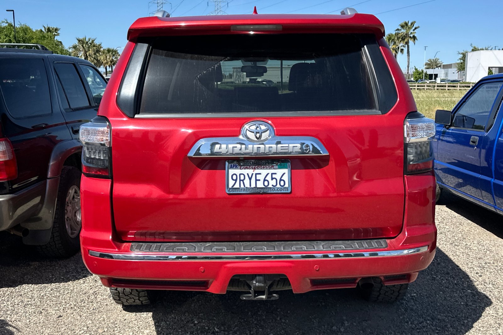 Used 2014 Toyota 4Runner Limited AWD/4WD image 6