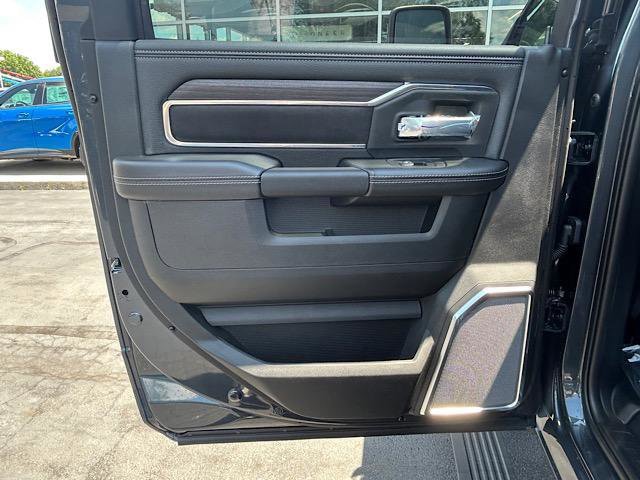 New 2025 RAM 2500 Laramie image 9