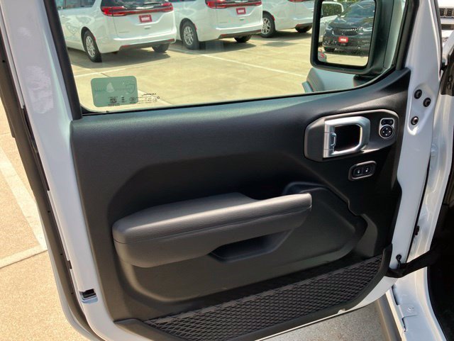 New 2026 Jeep Wrangler Unlimited Sport AWD/4WD image 9
