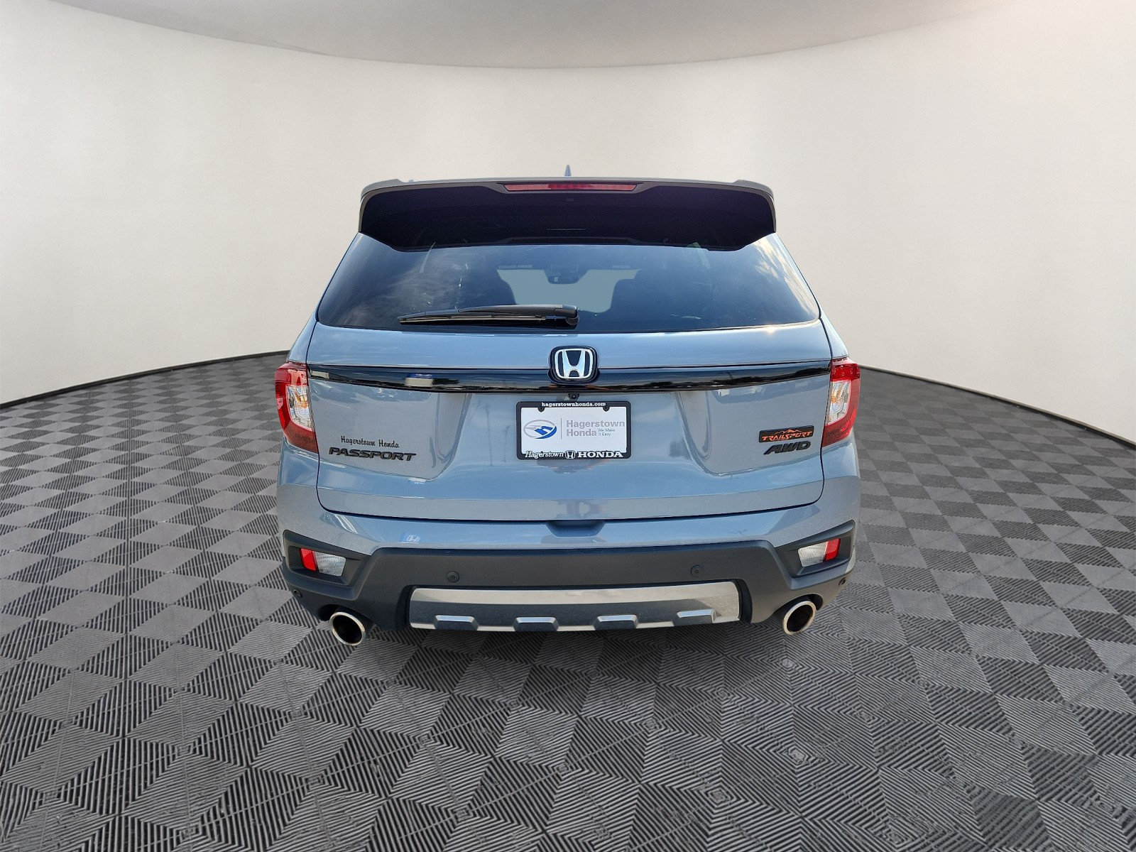 Used 2024 Honda Passport TrailSport image 5
