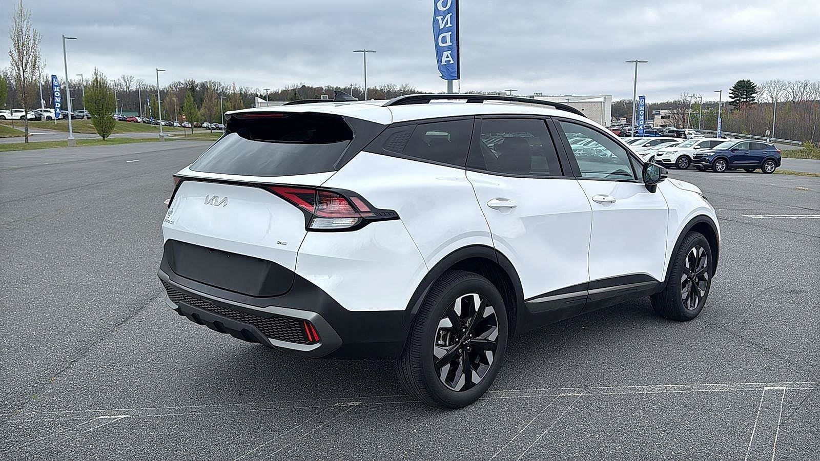 Used 2023 Kia Sportage X-Line AWD/4WD image 6