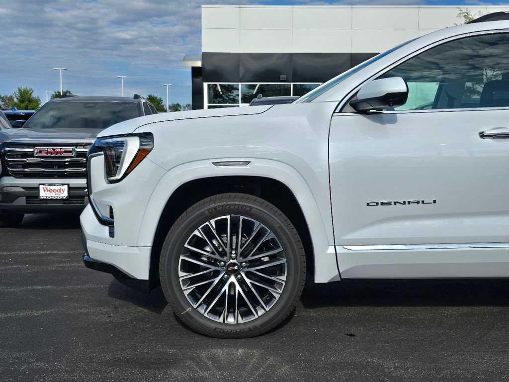 New 2026 GMC Terrain Denali AWD/4WD image 32