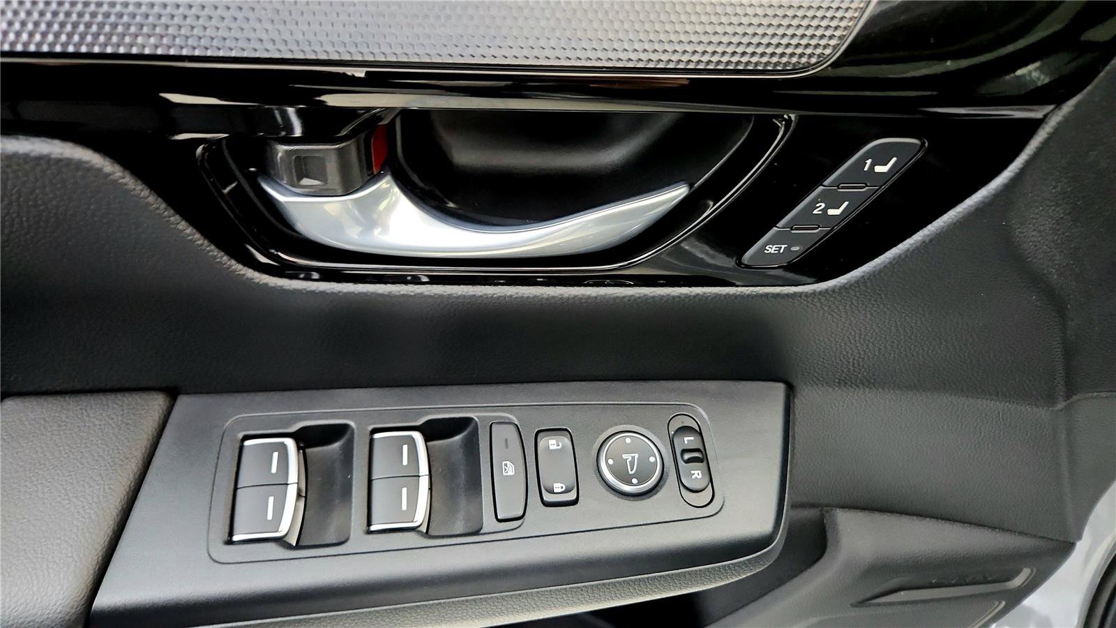 Used 2024 Honda CR-V Sport Touring image 20