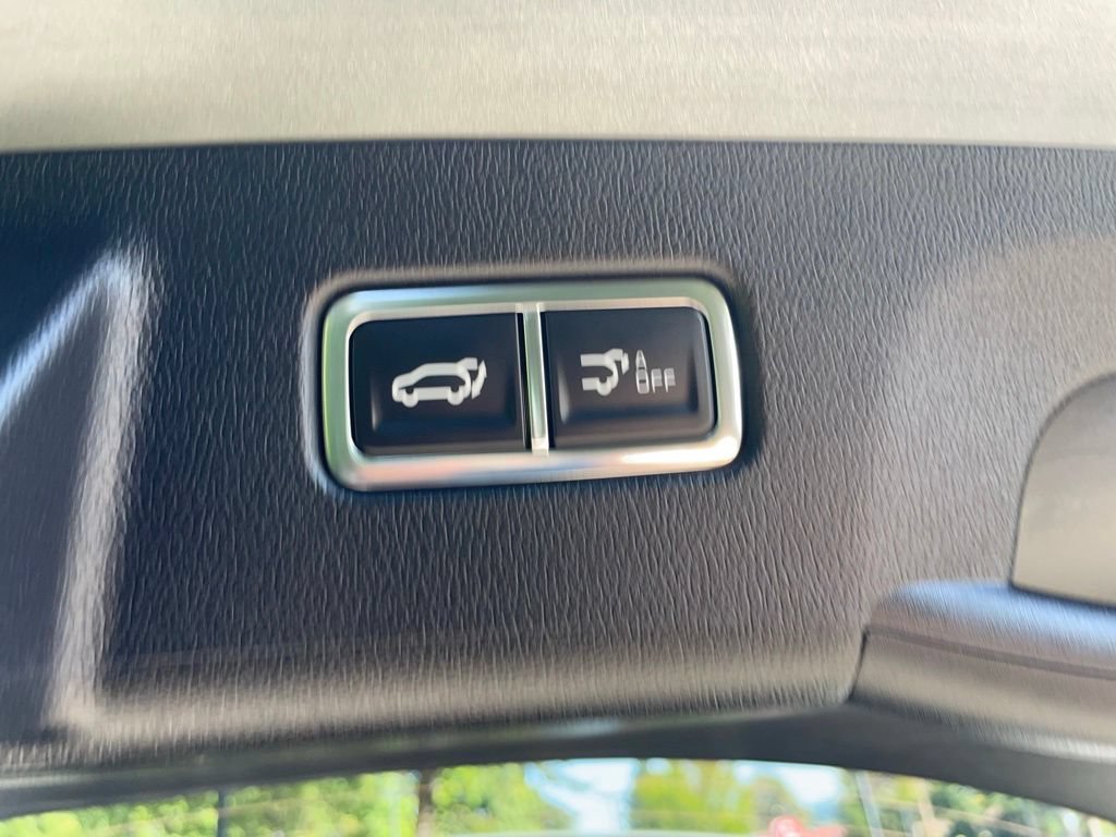 Certified 2025 Kia Sorento SX Prestige AWD/4WD image 26
