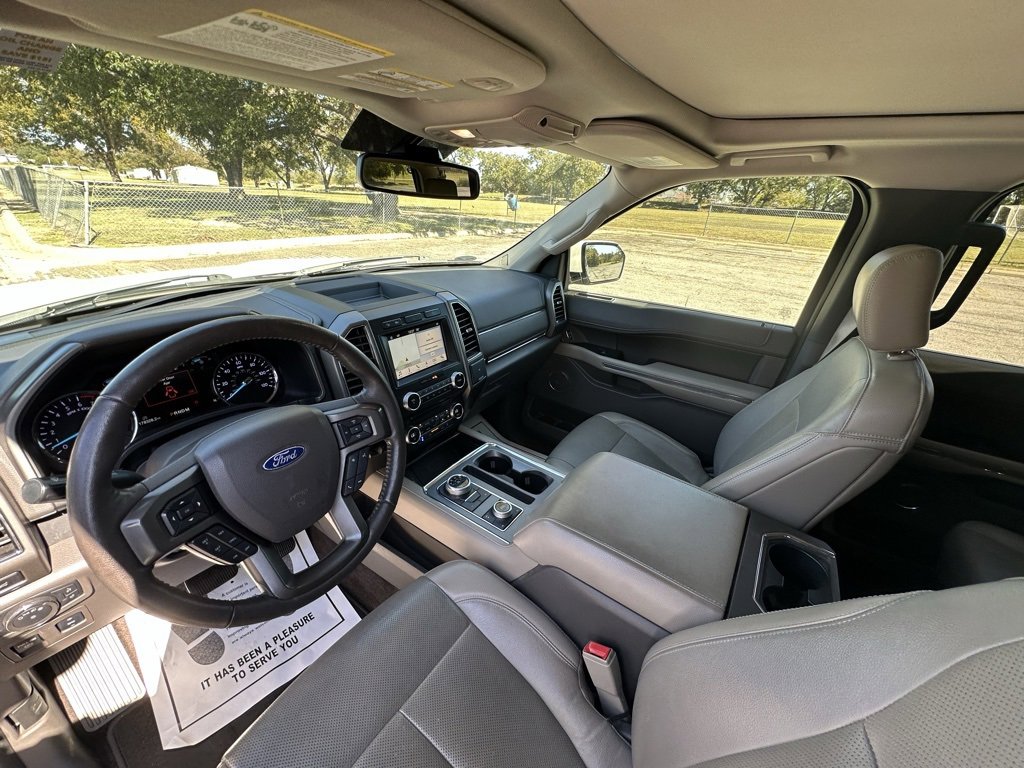 Used 2018 Ford Expedition Max XLT w/ Equipment Group 202A image 15