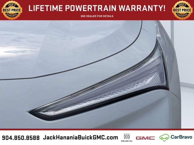 Used 2024 Buick Envista Sport Touring w/ Convenience I Package FWD image 9